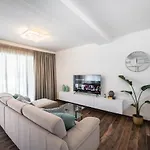 Electra - Luxury Beachview شقة