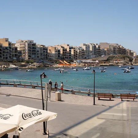 Electra - Luxury Beachview *