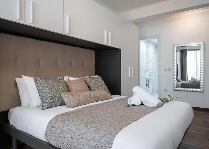 Electra - Luxury Beachview * Marsalforn