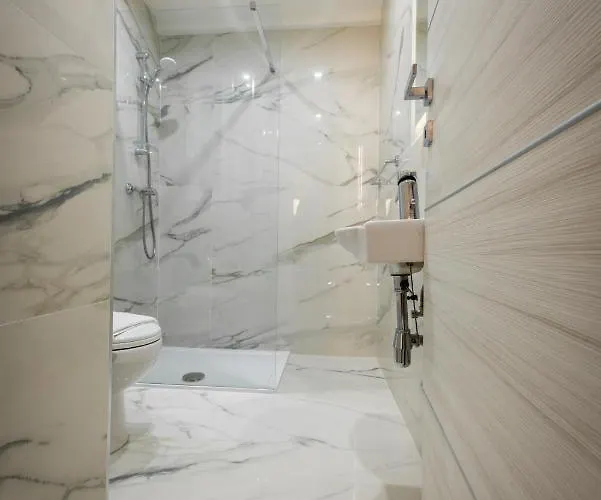 Electra - Luxury Beachview